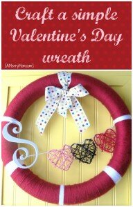 DIY yarn Valentine's Day wreath