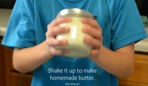 Making homemade butter with kids - amerrymom.com
