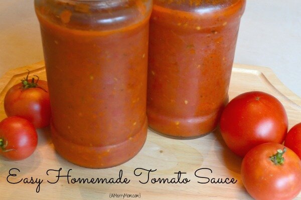 Easy homemade tomato sauce - AMerryMom.com